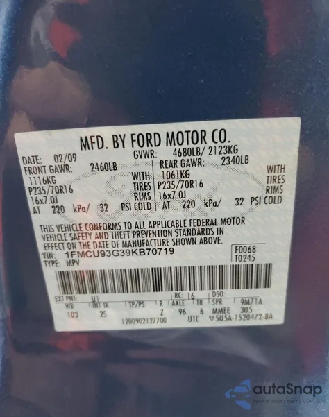 2009 Ford Escape Xlt z USA, uszkodzony, nr VIN 1FMCU93G39KB70719